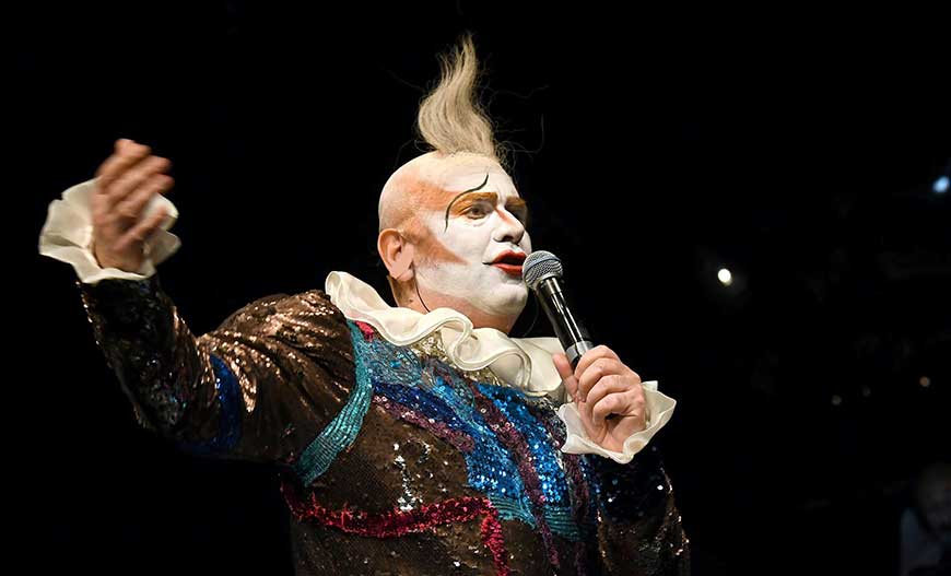 DEBUTTO ROMANO DI SHAKESPEARE/SONETTI , CON VALTER MALOSTI IL VERSO DIVENTA TEATRO