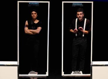 Mariano Viggiano e Giorgia Lunghi in LOADING 2101